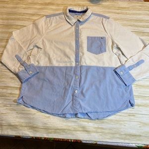 Vineyard Vines Button Down 16